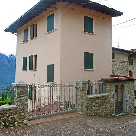 Casa Lauretta Holideal